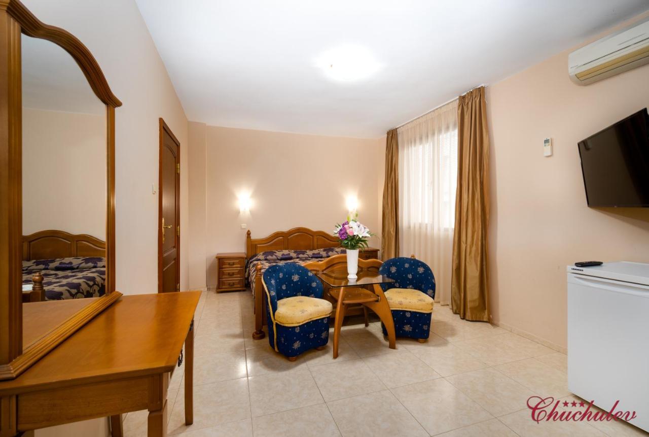 Hotel Chuchulev Szozopol Kültér fotó