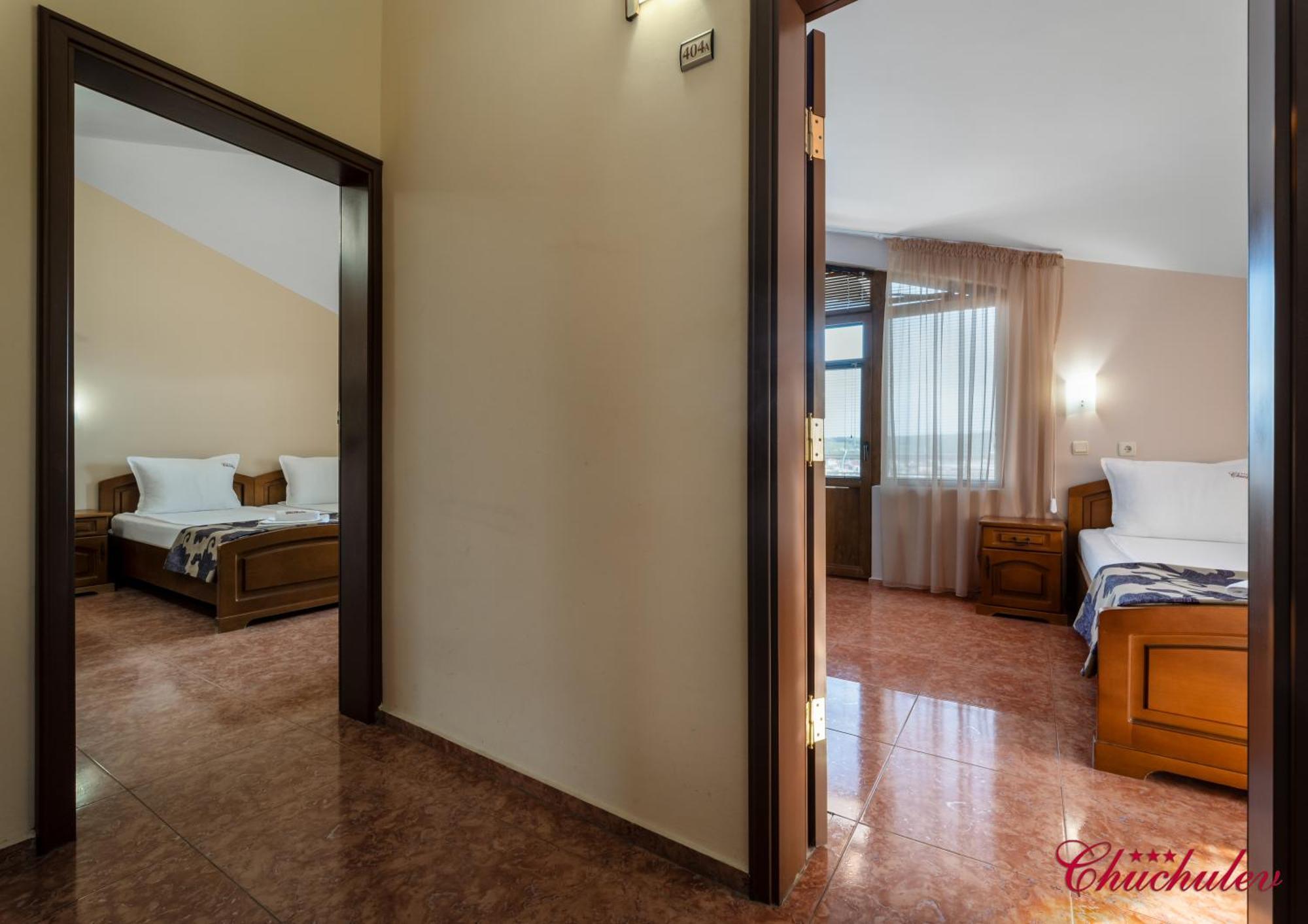 Hotel Chuchulev Szozopol Kültér fotó