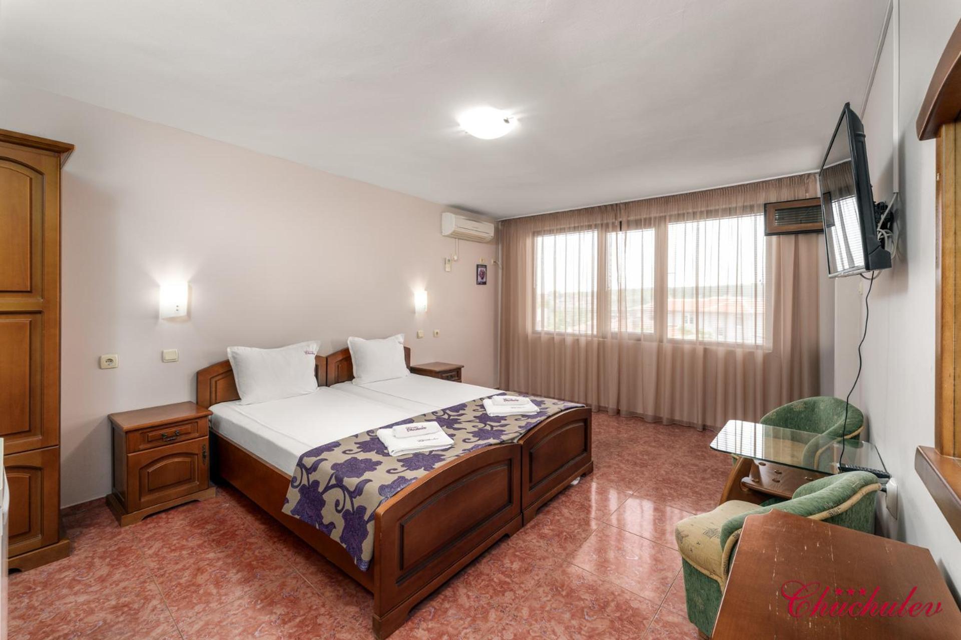Hotel Chuchulev Szozopol Kültér fotó